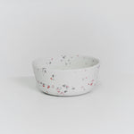 Lade das Bild in den Galerie-Viewer, Hundenapf Terrazzo Bambus - weiss
